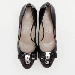 Pre Owned Salvatore Ferragamo Black/Burgundy Patent Leather Bow Pumps Size 38