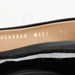 Salvatore Ferragamo Black Patent Leather Vara Bow Pumps Size 40