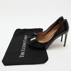 Salvatore Ferragamo Black Patent Leather Vara Bow Pumps Size 40