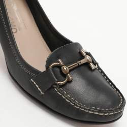 Salvatore Ferragamo Black Leather Gancini Loafer Pumps Size 38.5