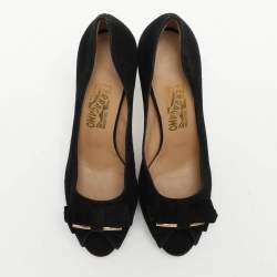 Pre Owned Salvatore Ferragamo Black Suede Rosella Peep Toe Pumps Size 40