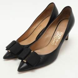 Salvatore Ferragamo Black Leather Bow Pumps Size 40