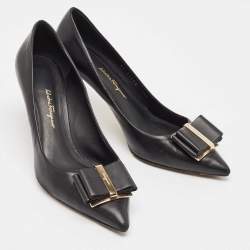 Pre Owned Salvatore Ferragamo Black Leather Bow Zeri Pumps Size 40