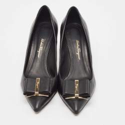 Pre Owned Salvatore Ferragamo Black Leather Bow Zeri Pumps Size 40