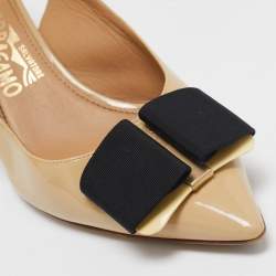 Pre Owned Salvatore Ferragamo Beige Patent Leather Bow Slingback Pumps Size 39