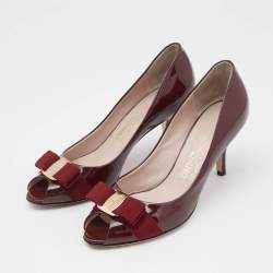 Pre Owned Salvatore Ferragamo Burgundy Patent Leather Vara Bow Peep Toe Pumps Size 36.5
