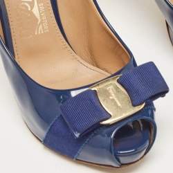 Pre Owned Salvatore Ferragamo Blue Patent Leather Vara Bow Peep Toe Pumps Size 37