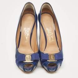 Pre Owned Salvatore Ferragamo Blue Patent Leather Vara Bow Peep Toe Pumps Size 37