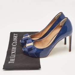 Pre Owned Salvatore Ferragamo Blue Patent Leather Vara Bow Peep Toe Pumps Size 37