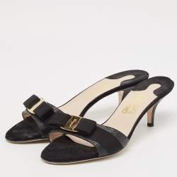 Salvatore Ferragamo Black Lizard Embossed Leather Vara Bow Slide Sandals Size 41