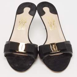 Salvatore Ferragamo Black Lizard Embossed Leather Vara Bow Slide Sandals Size 41