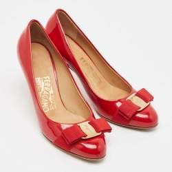 Pre Owned Salvatore Ferragamo Red Patent Leather Vara Bow Pumps Size 35