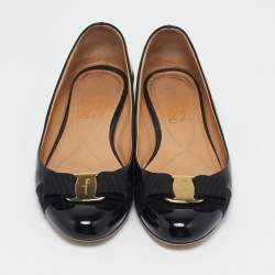 Salvatore Ferragamo Black Patent Leather Vara Bow Ballet Flats Size 37.5