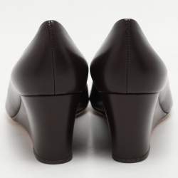 Pre Owned Salvatore Ferragamo Brown Leather Vara Bow Wedge Pumps Size 38