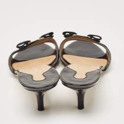 Salvatore Ferragamo Black Patent Leather Glory Bow Slide Sandals Size 40.5