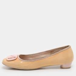 Salvatore Ferragamo Beige Patent Leather Embellished Ballet Flats Size 38
