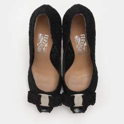 Salvatore Ferragamo Black Lace Vara Bow Pumps Size 37