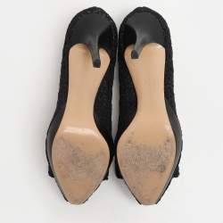 Salvatore Ferragamo Black Lace Vara Bow Pumps Size 37