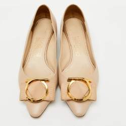 Pre Owned Salvatore Ferragamo Beige Leather Pointed Toe Pumps Size 37.5