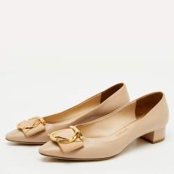 Pre Owned Salvatore Ferragamo Beige Leather Pointed Toe Pumps Size 37.5