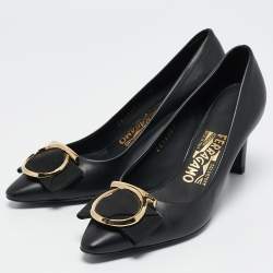 Salvatore Ferragamo Black Leather Ezia Pumps Size 36