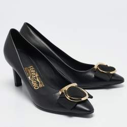 Salvatore Ferragamo Black Leather Ezia Pumps Size 36