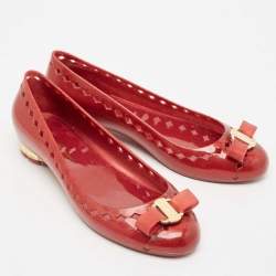 Salvatore Ferragamo Metallic Red Rubber Vara Bow Ballet Flats Size 39.5