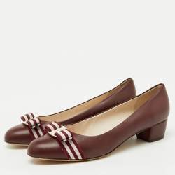 Salvatore Ferragamo Burgundy Leather Web Vara Bow Pumps Size 40.5