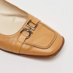 Salvatore Ferragamo Beige Leather Slip On Loafers Size 39