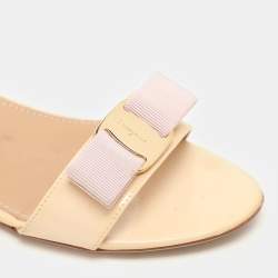 مملوكة مسبقًا Salvatore Ferragamo Light Beige Patent Leather Margot Wedge Sandals Size 38