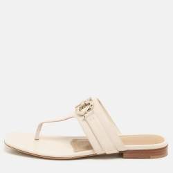 Salvatore Ferragamo Light Beige Leather Gancini Thong Flats Size 38.5
