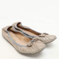 Salvatore Ferragamo Metallic Beige Suede Vara Bow Scrunch Ballet Flats Size 38