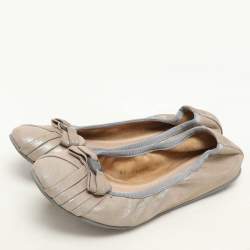 Salvatore Ferragamo Metallic Beige Suede Vara Bow Scrunch Ballet Flats Size 38