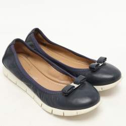 Salvatore Ferragamo Navy Blue Leather Vara Bow Ballet Flats Size 37.5