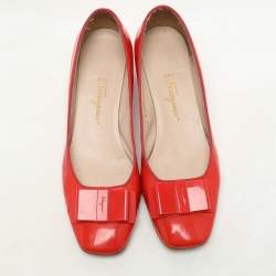Salvatore Ferragamo Red Patent Leather Elinda Block Heel Bow Pumps Size 39.5