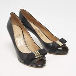 Salvatore Ferragamo Black Leather Pola Vara Bow Peep Toe Pumps Size 40