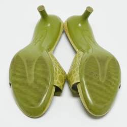 Salvatore Ferragamo Green Croc Embossed Leather Slide Sandals Size 38.5
