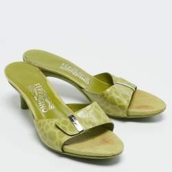 Salvatore Ferragamo Green Croc Embossed Leather Slide Sandals Size 38.5