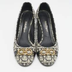 Salvatore Ferragamo Grey/Beige Gancini Canvas Garda Pumps Size 40.5