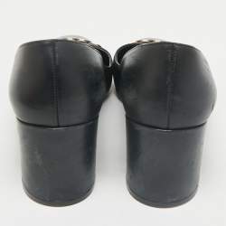 Pre Owned Salvatore Ferragamo Black Patent and Leather Vara Chain Pumps Size 37