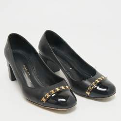 Pre Owned Salvatore Ferragamo Black Patent and Leather Vara Chain Pumps Size 37