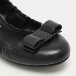 Pre Owned Salvatore Ferragamo Black Leather Vara Bow Ballet Flats Size 37