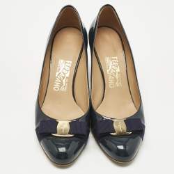 Pre Owned Salvatore Ferragamo Navy Blue Patent Leather Vara Bow Pumps Size 39
