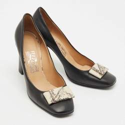 Pre Owned Salvatore Ferragamo Black Leather Vara Bow Block Heels Pumps Size 38.5