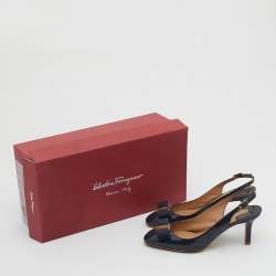 Pre Owned Salvatore Ferragamo Navy Blue Patent Leather Bow Slingback Pumps Size 37