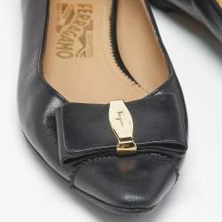 Pre Owned Salvatore Ferragamo Black Leather Vara Bow Ballet Flats Size 37.5