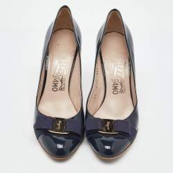 Pre Owned Salvatore Ferragamo Blue Patent Leather Vara Bow Pumps Size 38.5