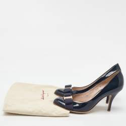 Pre Owned Salvatore Ferragamo Blue Patent Leather Vara Bow Pumps Size 38.5