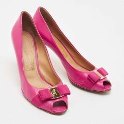 Pre Owned Salvatore Ferragamo Pink Leather Vara Bow Peep Toe Pumps Size 40.5