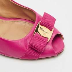 Pre Owned Salvatore Ferragamo Pink Leather Vara Bow Peep Toe Pumps Size 40.5